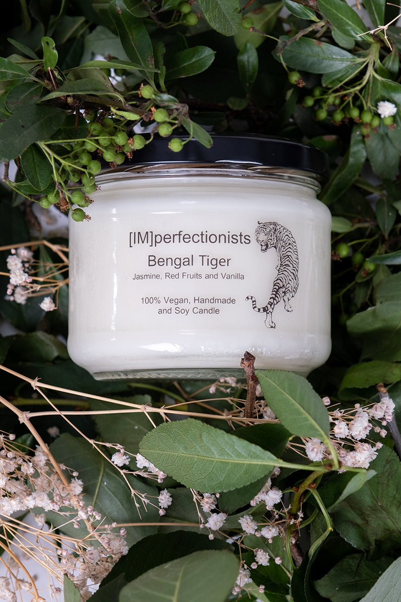 Jasmine, Red Fruits and Vanilla Scented Candle - Bengal Tiger Candle Melts into Hand Cream