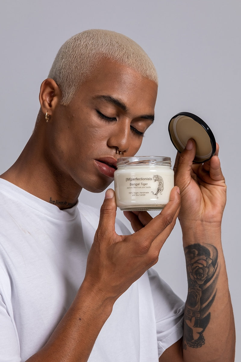 Jasmine, Red Fruits and Vanilla Scented Candle - Bengal Tiger Candle Melts into Hand Cream