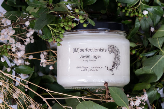 Powder Scented Candle - Javan Tiger Candle Melts into Hand Cream